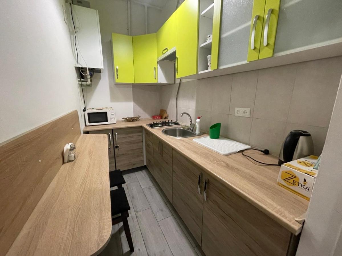 Вірменська 8 Lviv Bagian luar foto