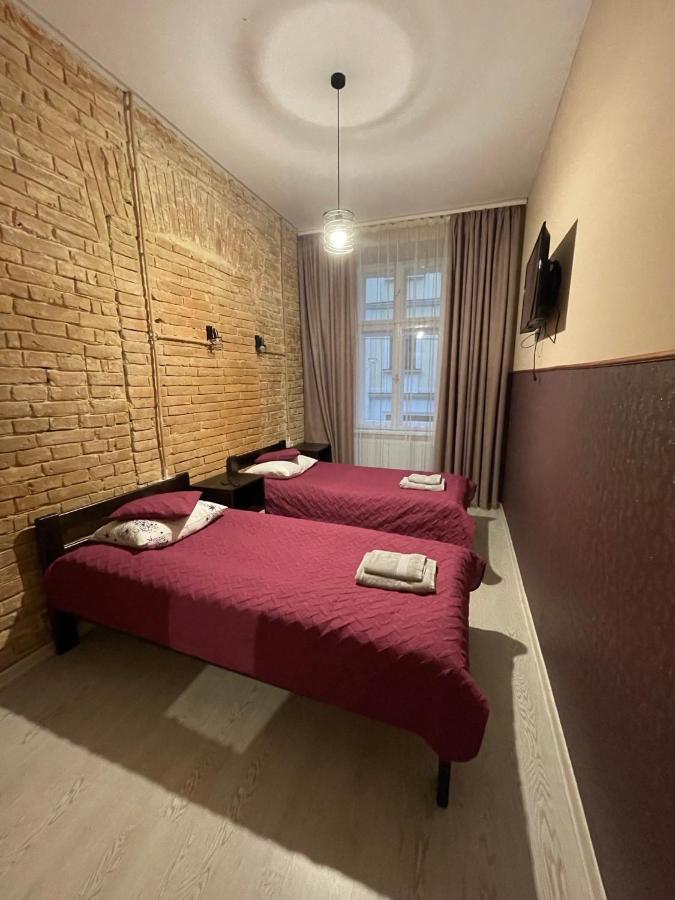 Вірменська 8 Lviv Bagian luar foto